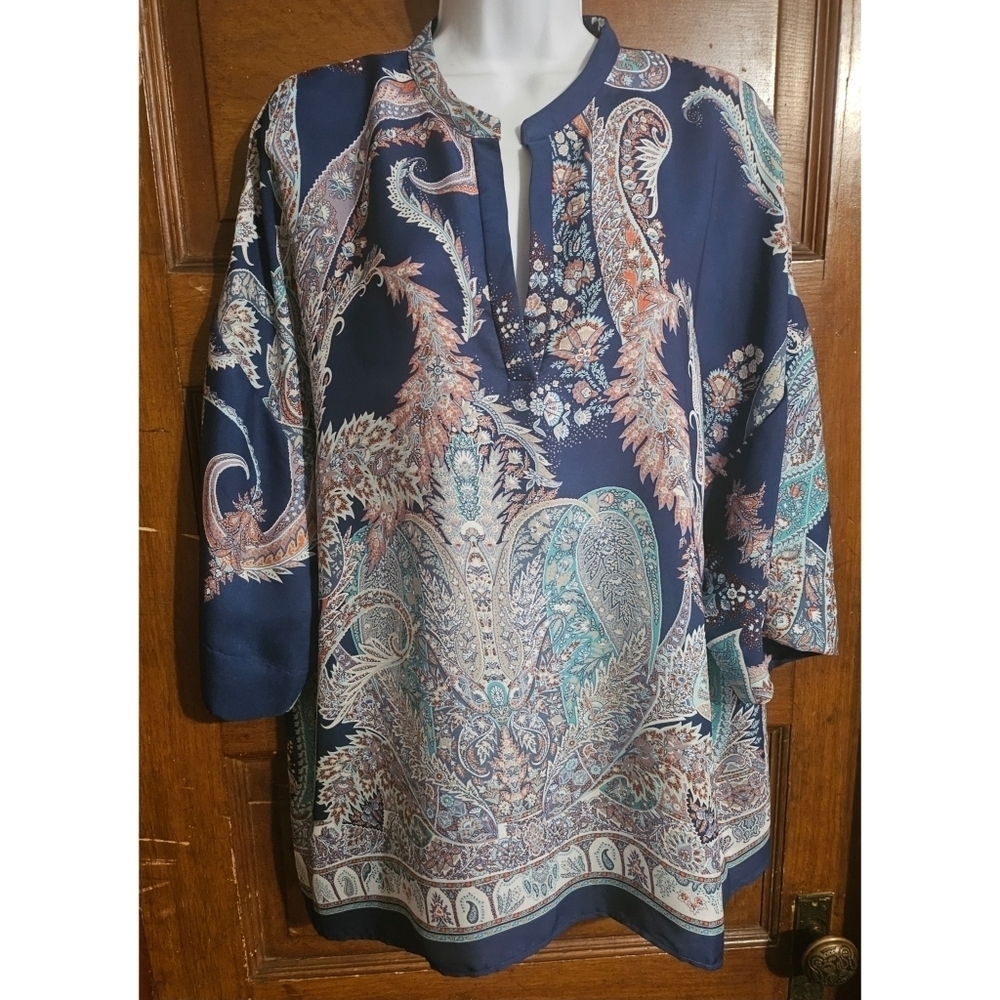 Chelsea & Theodore Printed Tunic Top